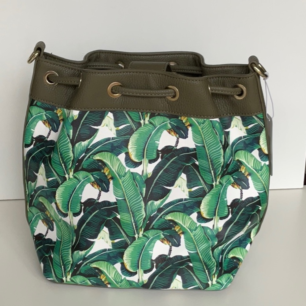 Handbag - Picture 6 of 8